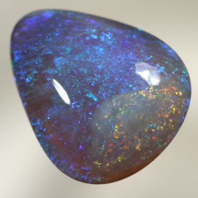 SOLID CRYSTAL OPAL Full of bright and sparkling colour 
